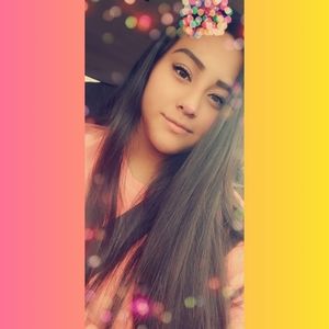 Meet your Posher, Selina